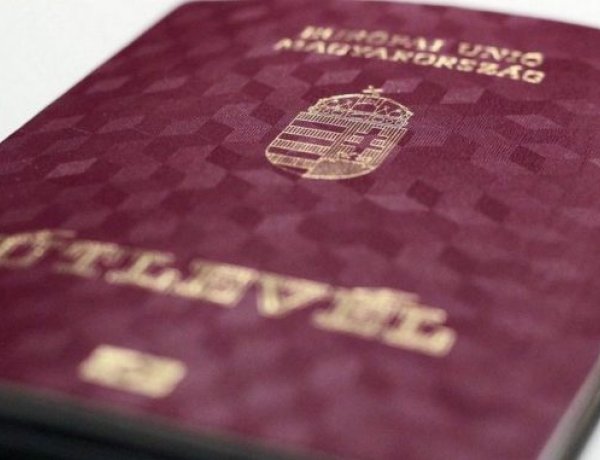 Fontos változások jönnek az útlevélnél és a személyi igazolványnál