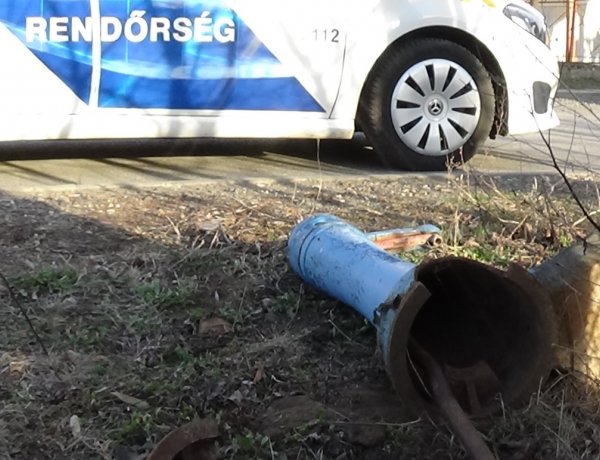 Kitörtek egy ivókutat a Móra Ferenc utcán  - egyelőre keresik az elkövetőt