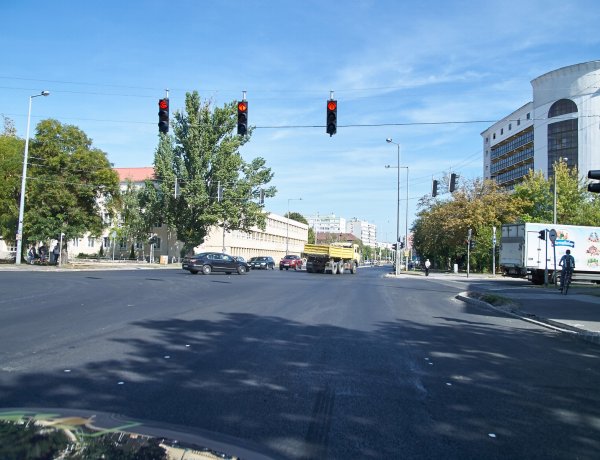 A Magyar Közútnál is vége a télnek - kezdődhetnek a felújítási munkák