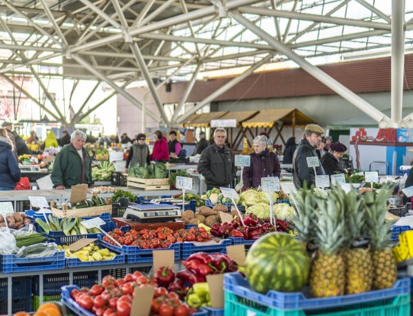 Minden mi szem-szájnak ingere! – Ilyen Nyíregyházán a Búza téri piaccsarnok