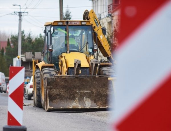 Folyamatosan újulnak a nyíregyházi utak – Itt számíthatnak lezárásokra!