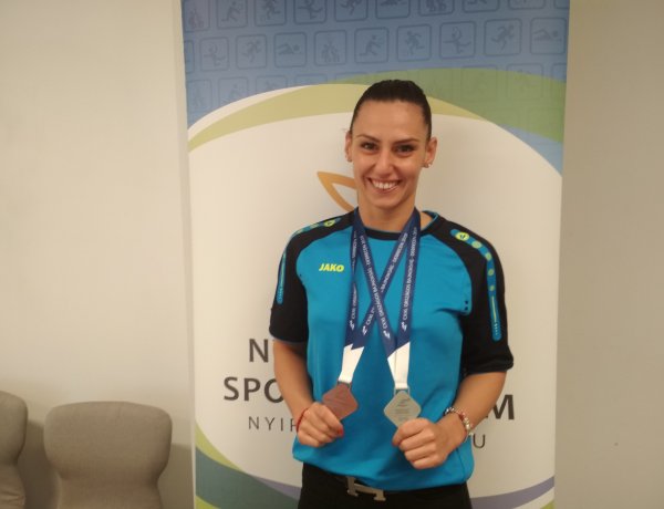 Bronz után egy ezüst - sikeresen szerepeltek a nyíregyházi úszók az OB-n