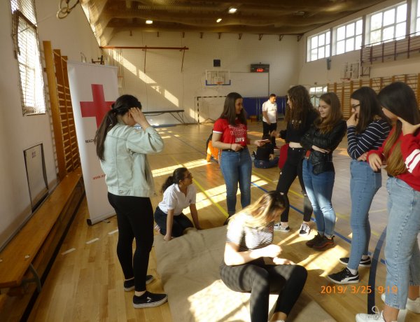 A Kölcsey Ferenc Gimnáziumban nemcsak az iskolának,  hanem az életnek is tanulnak!