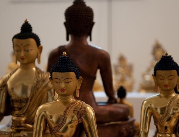 Buddhizmus, karma - ok és okozat - előadás a Váci Mihály Kulturális Központban