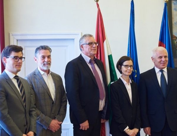 Nyíregyházára látogatott a francia nagykövet, Pascale Andreani