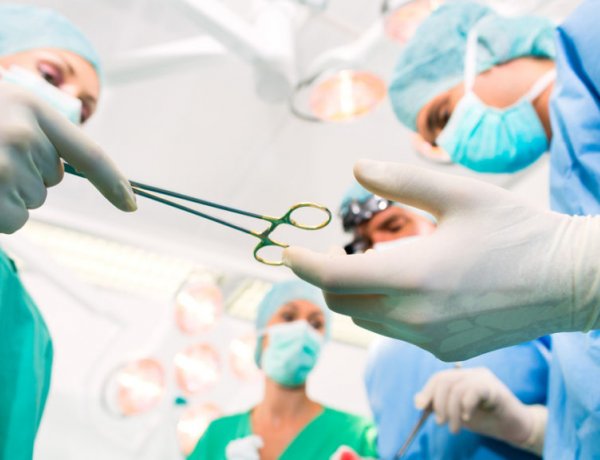 Megnézné hogyan zajlik egy életmentő operáció élesben? Április 12-én megteheti!