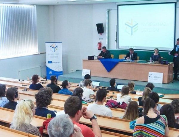 Folytatódik a Tematikus Egyetem és az Erasmus+ Nemzetközi Napok programsorozata