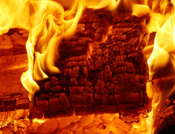 Felrobbant egy ház Gávavencsellőn - A házban egy ember tartózkodott