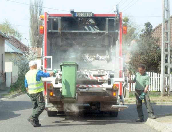 Így szállítják Húsvétkor a hulladékot - Időben érdemes kitenni a kukákat