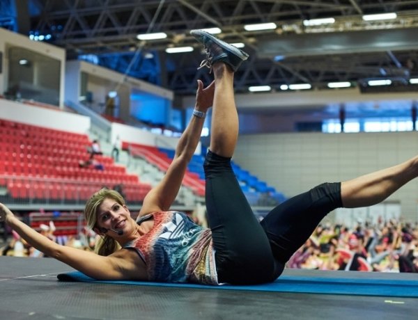Ugye Ön sem felejtette el? Ma délután Béres Alexandra tart súlykontroll tornát az Arénában