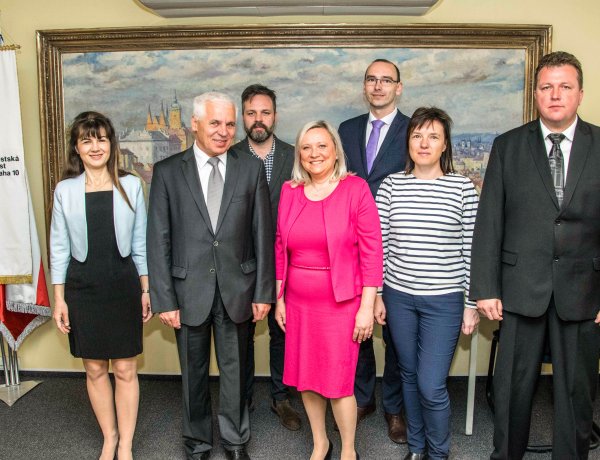 Nyíregyháza a Moldva-parti arany városban, Prágában mutatkozott be