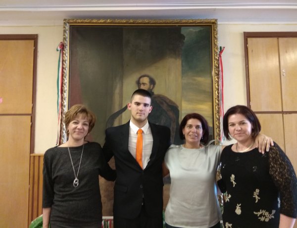 Eredményes SZIKSZI-s szereplés az Ágazati Szakmai Érettségi Vizsgatárgyak Versenyén