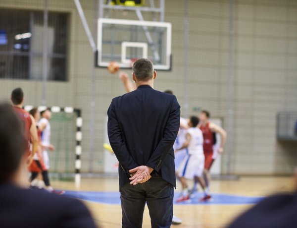 Vasárnap már a Húsvéttal szeretnének foglalkozni - negyeddöntős párharc a kosarasoknál