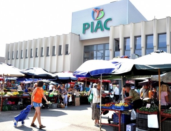 Még nem vett meg mindent az ünnepekre? - Így tartanak nyitva a piacok Nyíregyházán