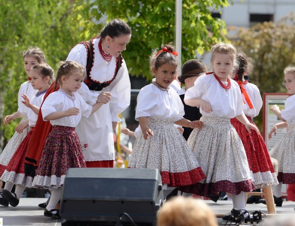 Évről évre egyre nagyobb sikere van a Civil szigetnek a Helló Nyíregyházán!