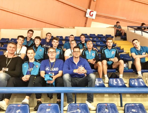 Hetedik hely a döntőben - a Blue Shark U20-as gárdája Szolnokon szerepelt