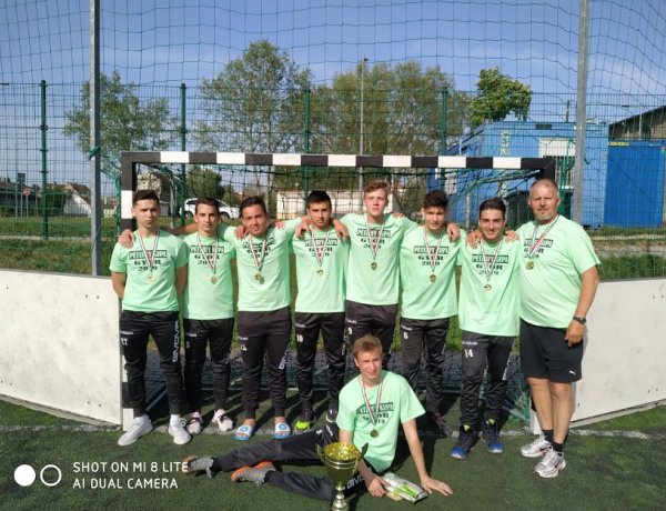 Evangélikus Gimnáziumok Focitornája - a Kossuth nyerte a Péterfy Kupát