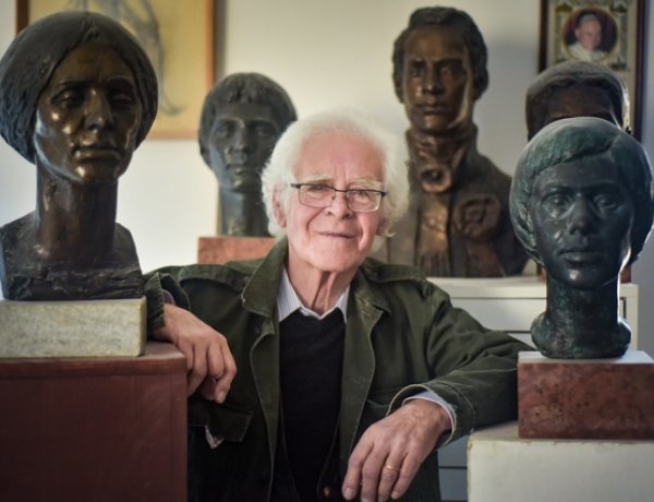  Elhunyt Tóth Sándor - Az első élő magyar művész, aki önálló tárlatra kapott lehetőséget