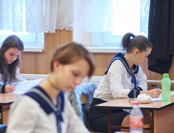 A matematika írásbelikkel folytatódnak az érettségi vizsgák kedden