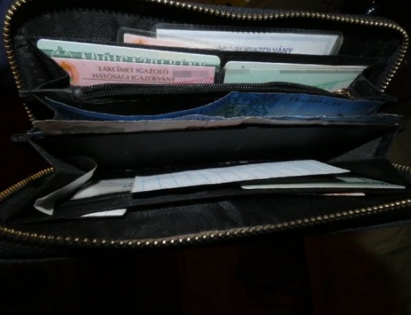 Pénzt lopott Nyírmadán – A rendőrök a feltételezett elkövetőt rövid időn belül elfogták