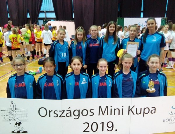 Mini Kupán a röplabdások - negyedik lett a Sportcentrum együttese 