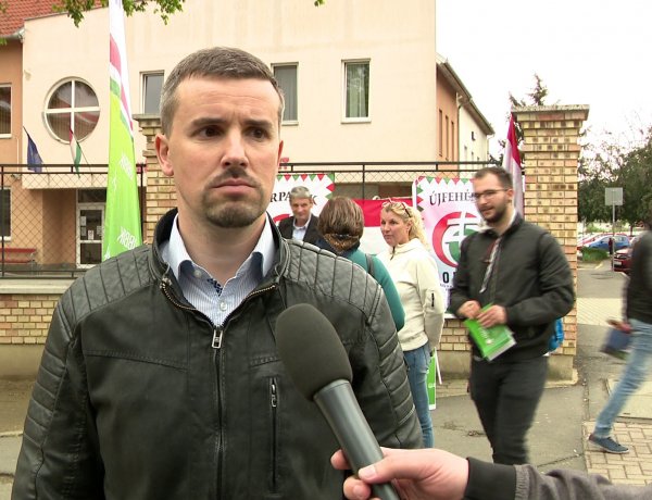 Az EP választással kapcsolatosan tartott ma sajtótájékoztatót Jakab Péter