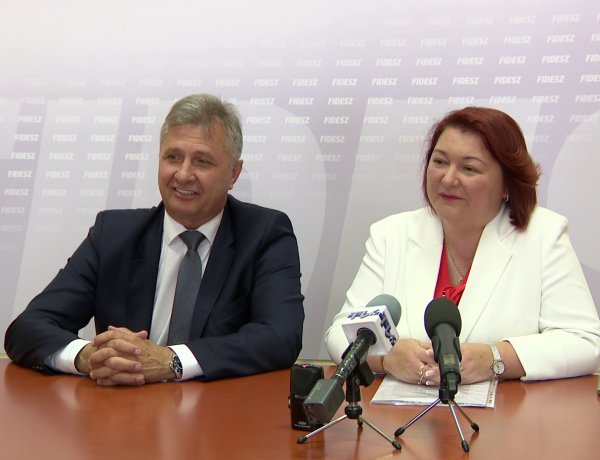 A jövő heti választáson lehet határozott nemet mondani a bevándorlásra a Fidesz szerint