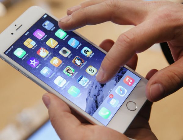 A tanárnő beleegyezése nélkül osztották meg fotóit a közösségi oldalon