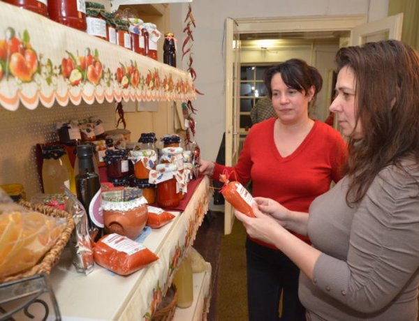 Helyi termék, egészséges élelmiszer, közvetlen kapcsolat vevő és termelő között