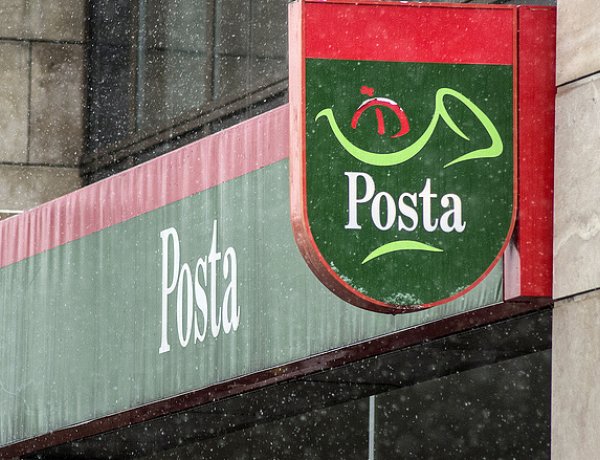 Riasztást adott ki a Magyar Posta - Minden ügyfél érintett  