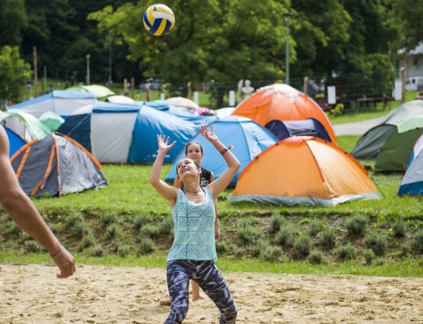 Véget ér a tanév és kezdődik a közel két és fél hónapos vakáció pénteken