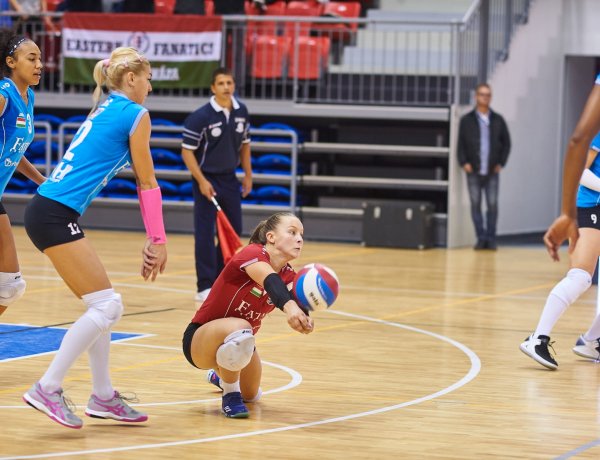 Tóth Fruzsina hosszabbított, Ancsin Kitti távozott - Újabb változások a röplabdásoknál
