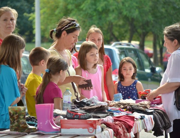 Bababörzét tartanak a Búzatéri Piaccsarnokban június 16-án - Lesznek gyerekprogramok is