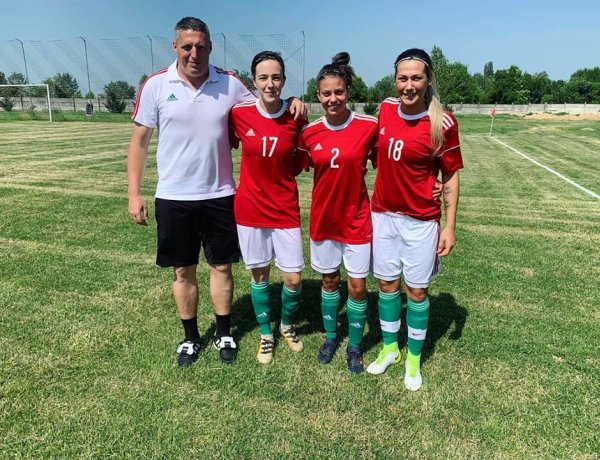 Válogatott futballisták a Szpariból - jótékonysági meccset játszottak a lányok