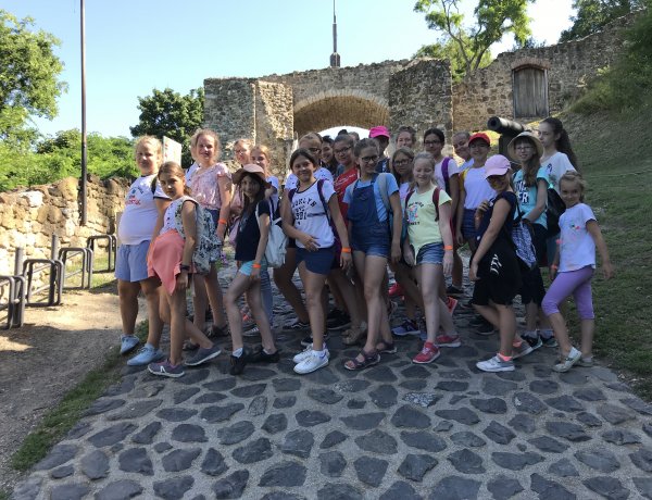 Szigligeten jártak a Szent Imre diákjai – Felejthetetlen tábori élményekkel tértek haza