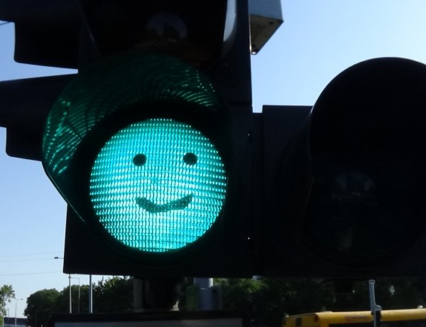 Ilyen jelzőlámpákat még biztosan nem láttak a nyíregyházi utakon közlekedők!