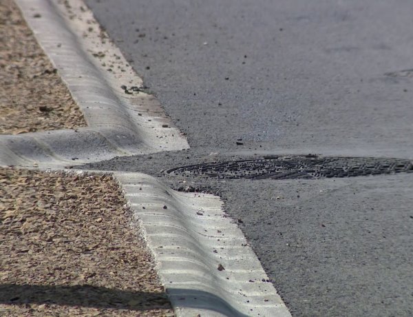 Földútból épült aszfaltos út a Kengyel utcában – A részletekért kattintson!