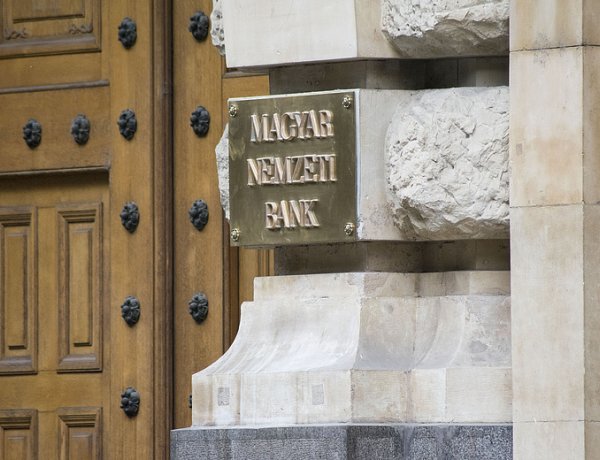 Új forintérmét bocsát ki a jegybank, hétfőn érkezik - Hogy milyen? 