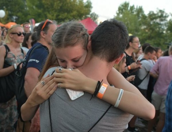 Július 24-én jön a ponthatárhúzás -Hánykor érkezik az sms, hol lesznek ponthatárváró bulik