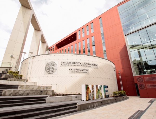 Orbán Balázs: Aki a hazát szolgálja, minden támogatást megérdemel