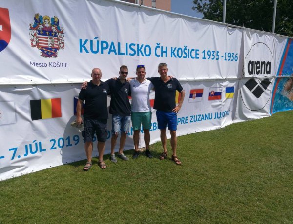Arena Slovakia Swimming Masters Cup - érmeket szereztek a Nyíregyházi Fókák 