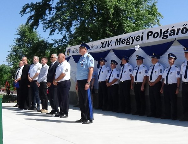 Elismerések és gépkocsi átadás a Megyei Polgárőr Napon Máriapócson