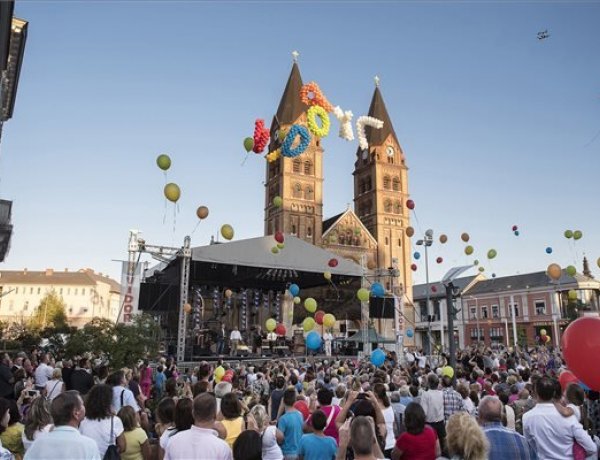 Augusztusban újra VIDOR Fesztivál - Idén a  Szabadtéri Színpadon is lesz előadás