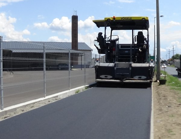 8 kilométerrel bővül Nyíregyháza kerékpárút hálózata - Így haladnak a munkálatok