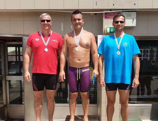 Érmes szenior úszók - jól szerepeltek a bajnokságon a Nyírsenior versenyzői