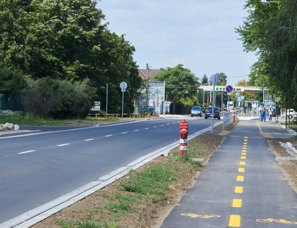 Jelentős útfejlesztések a Kertvárosban! A Derkovits utcán befejeződtek a munkálatok