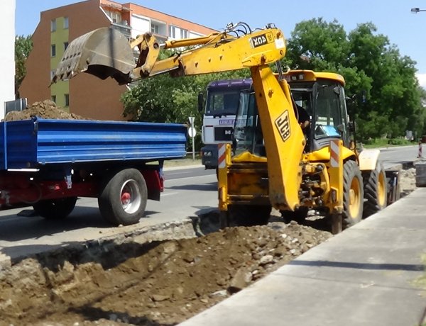 Megújulnak a Rákóczi úti buszöblök – Ideiglenesen áthelyezték a buszmegállókat