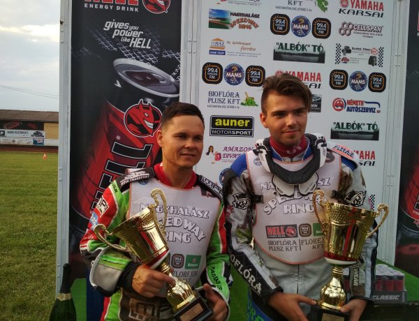 Bravúr - magyar motorosok harcoltak az első helyért a MACEC Kupán!