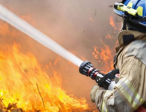 Katasztrófavédelem: a Pásztor utcában és az Ilona tanyán is tűz volt vasárnap Nyíregyházán