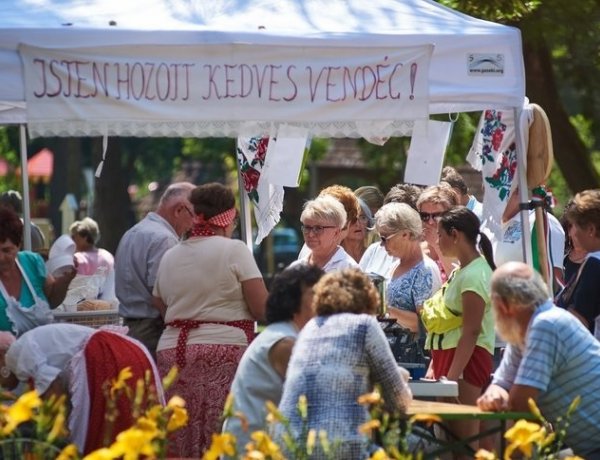 Gasztrofesztivál Sóstón – IV. alkalommal tartották meg a Barkács-Bogrács  Főzőversenyt